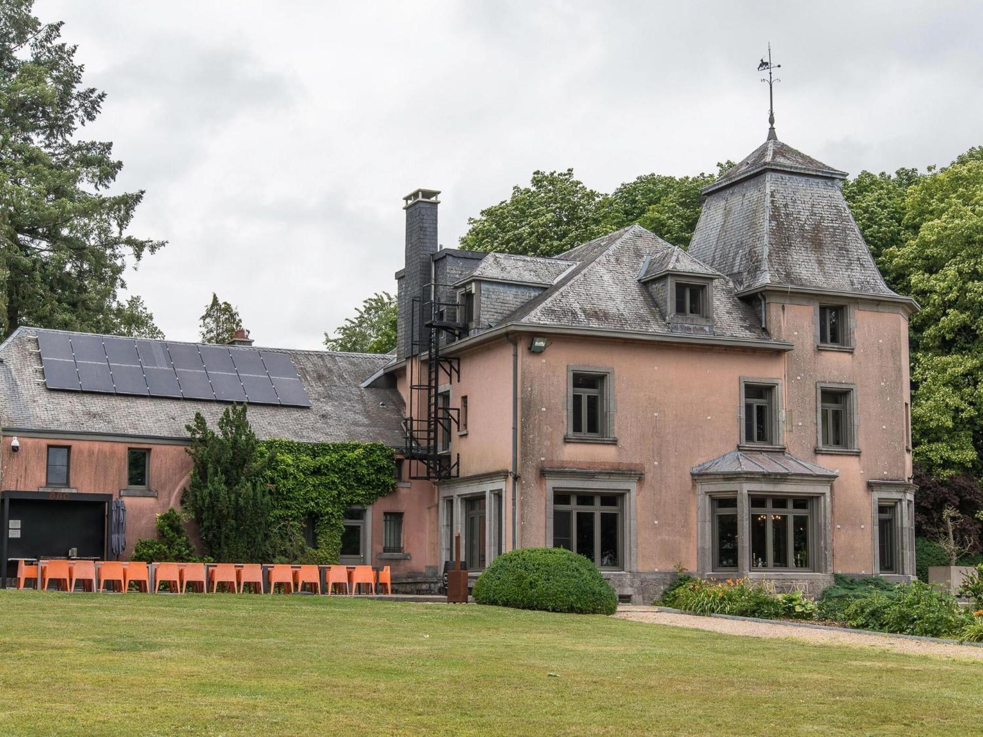 Luxurious Castle With Hot Tub In The Belgian Vila Jamoigne Exterior foto