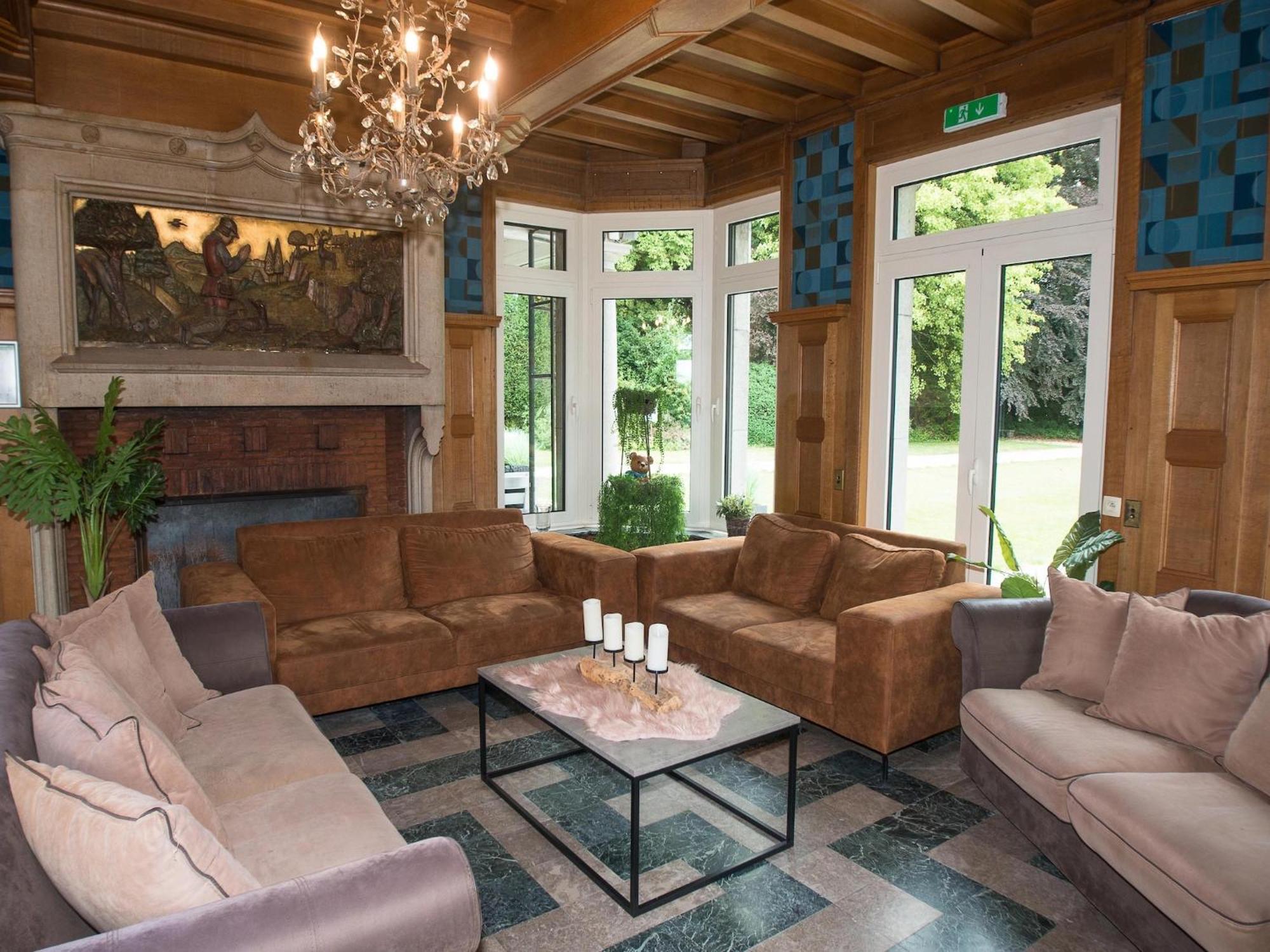 Luxurious Castle With Hot Tub In The Belgian Vila Jamoigne Exterior foto