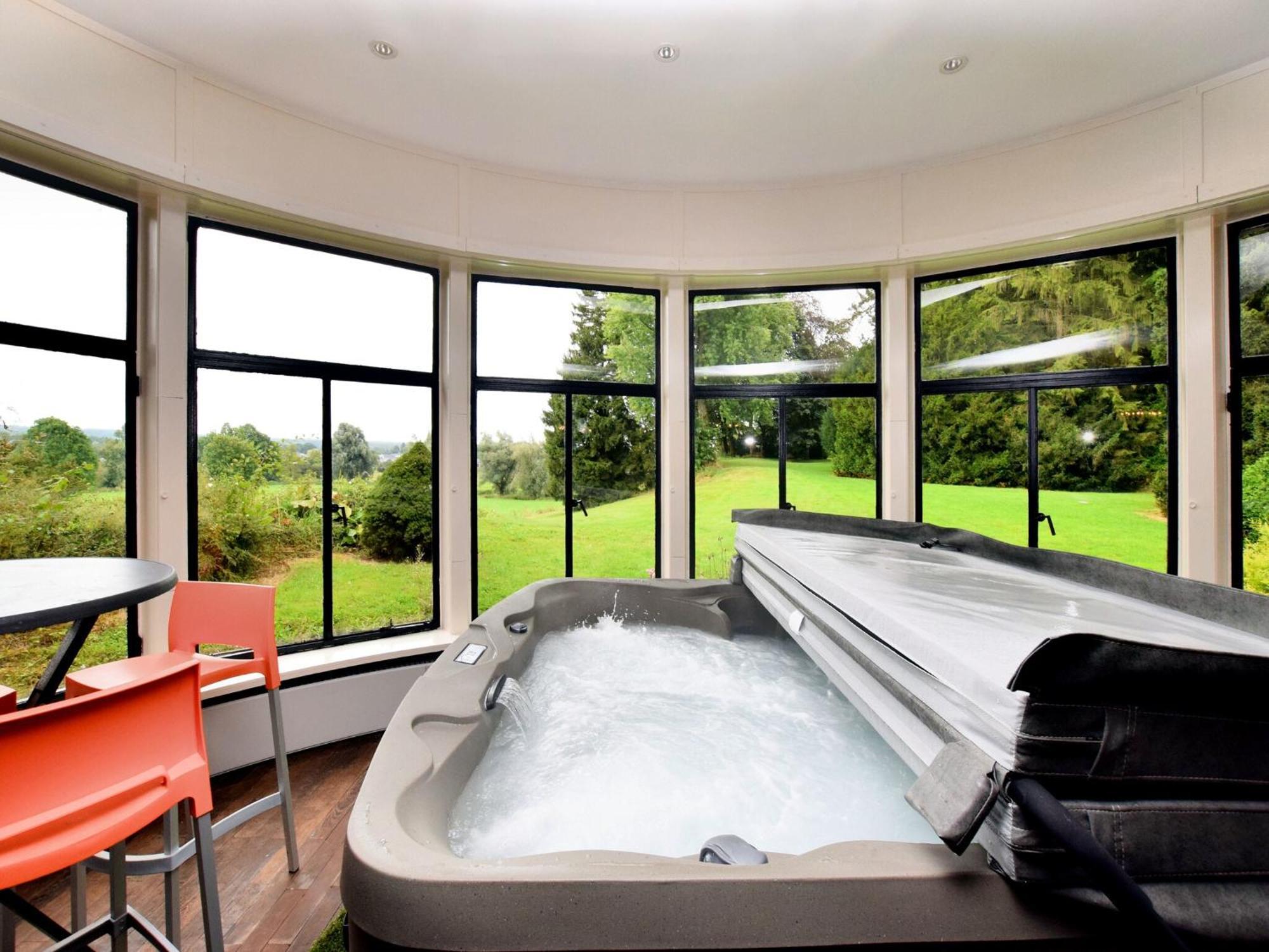 Luxurious Castle With Hot Tub In The Belgian Vila Jamoigne Exterior foto