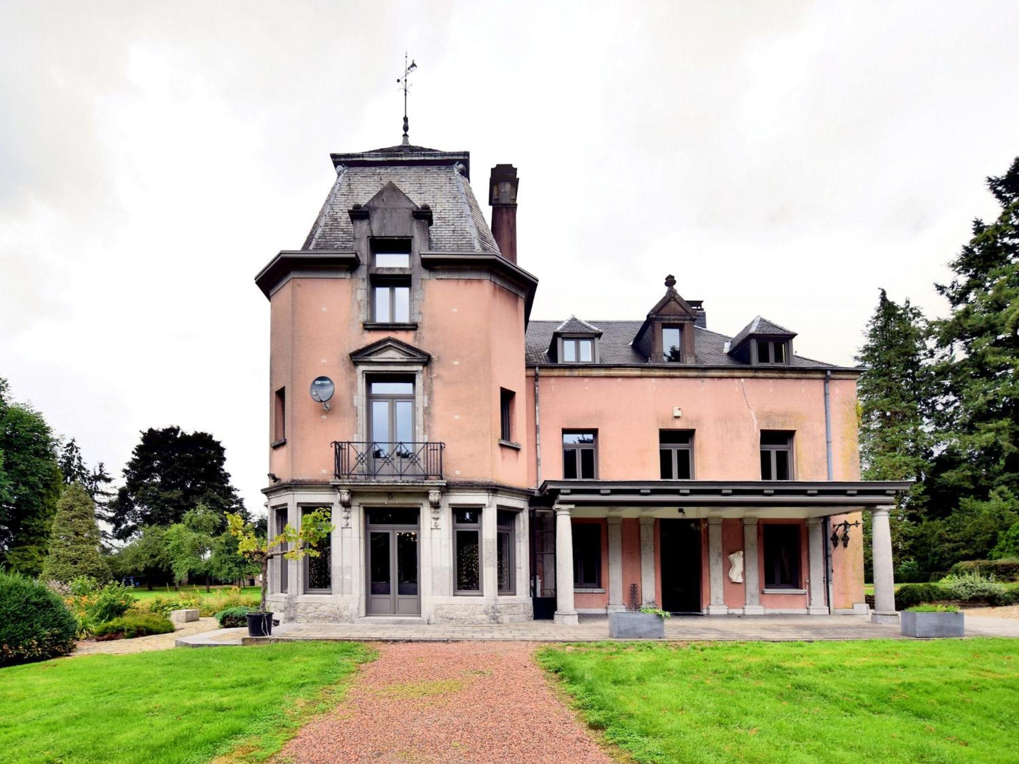 Luxurious Castle With Hot Tub In The Belgian Vila Jamoigne Exterior foto